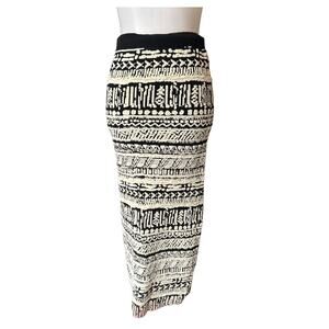 Ronny Kobo Thick Knit Midi Skirt – Bodycon Tribal-Inspired Pattern, Size M